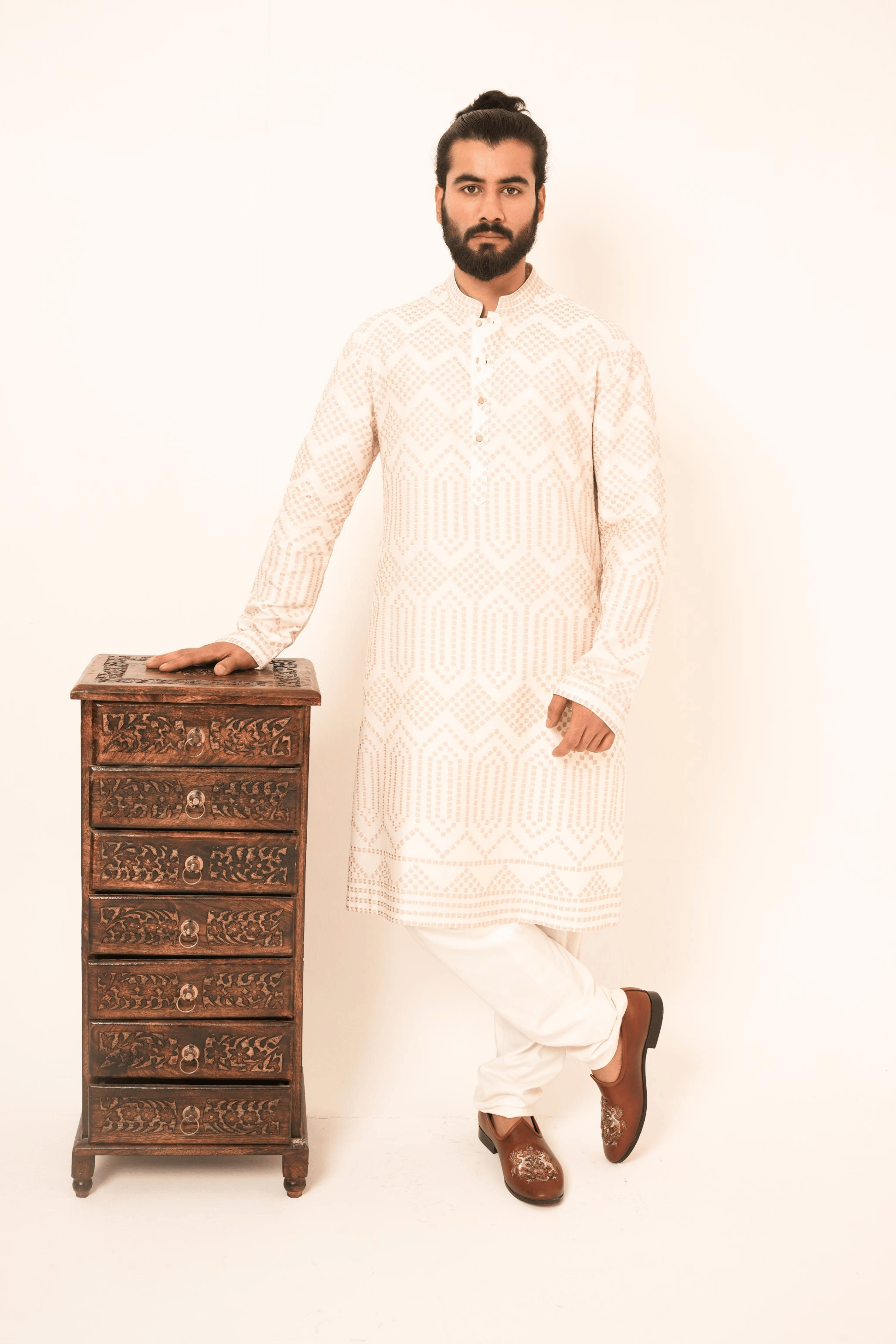 Silk Thread Embroidered Kurta