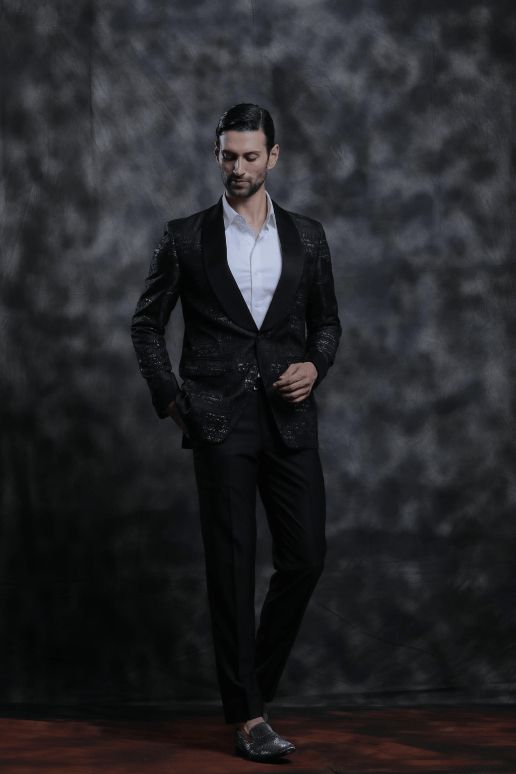 Shadow Grid Tuxedo