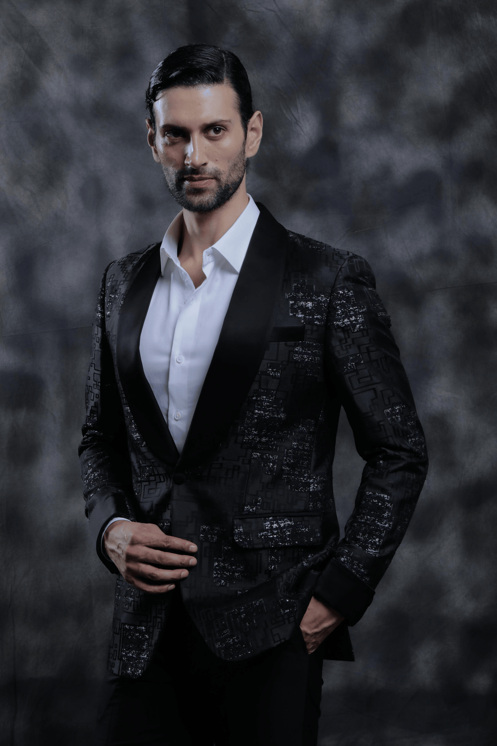 Shadow Grid Tuxedo