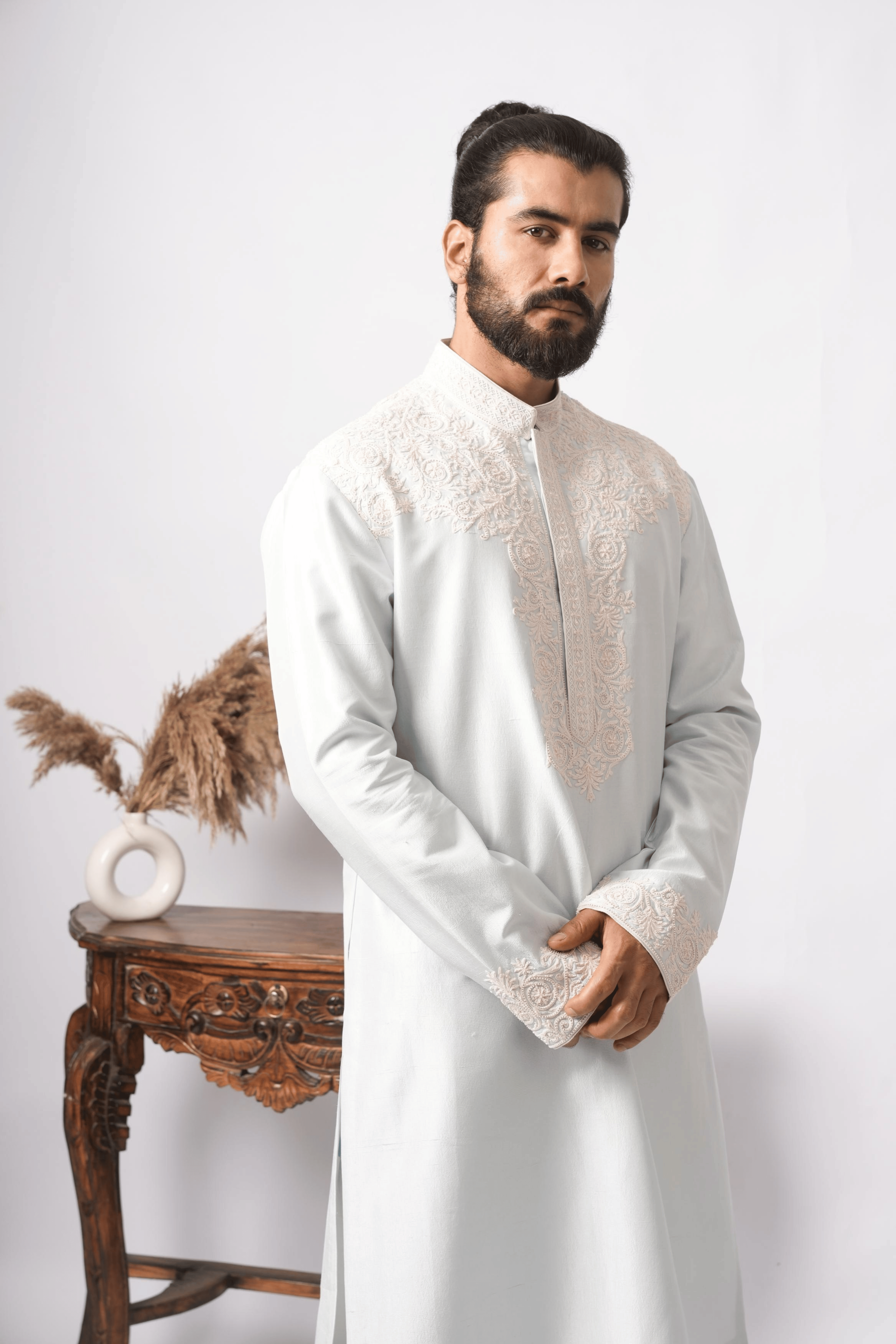 Snowfall Vines Kurta