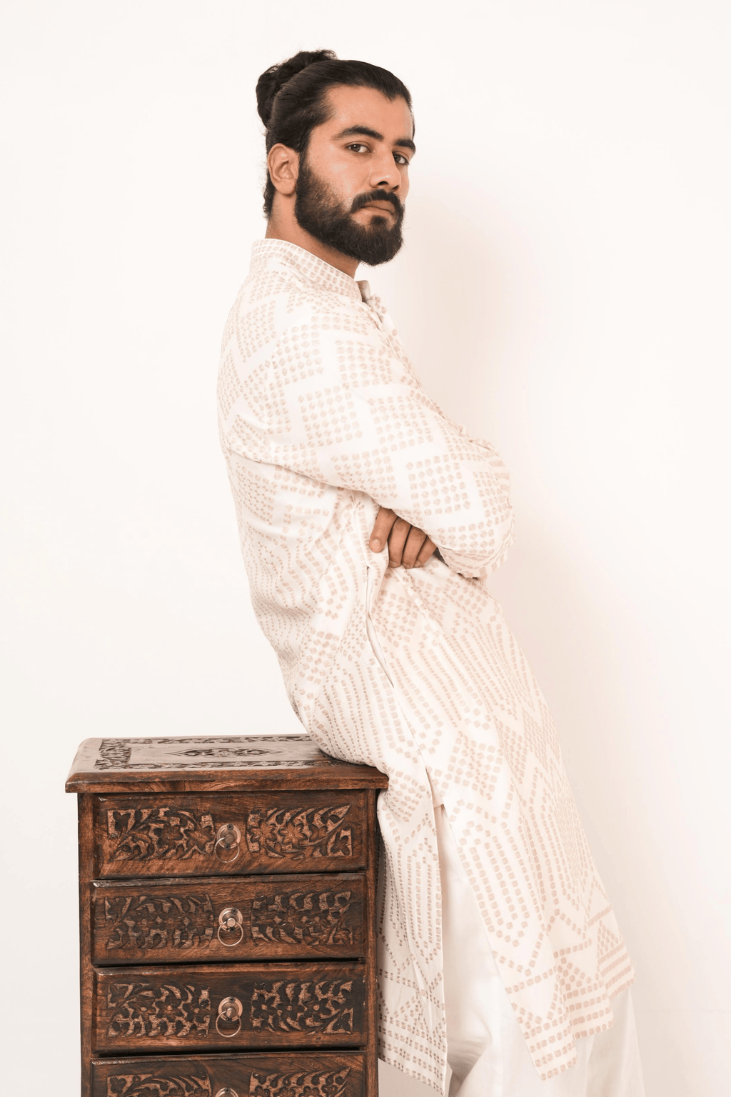 Silk Thread Embroidered Kurta