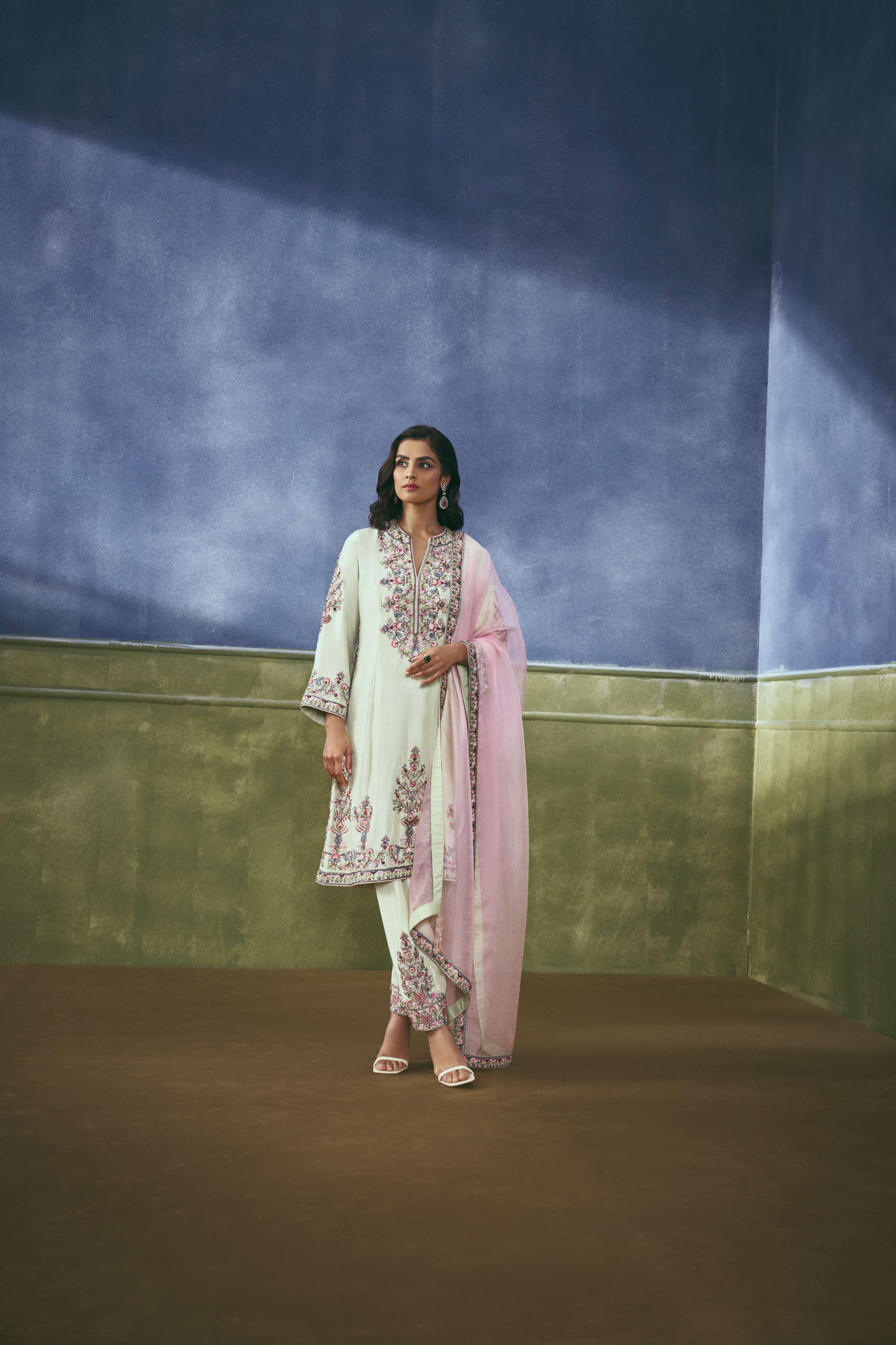 Rose Garden Embroidered Kurta Set