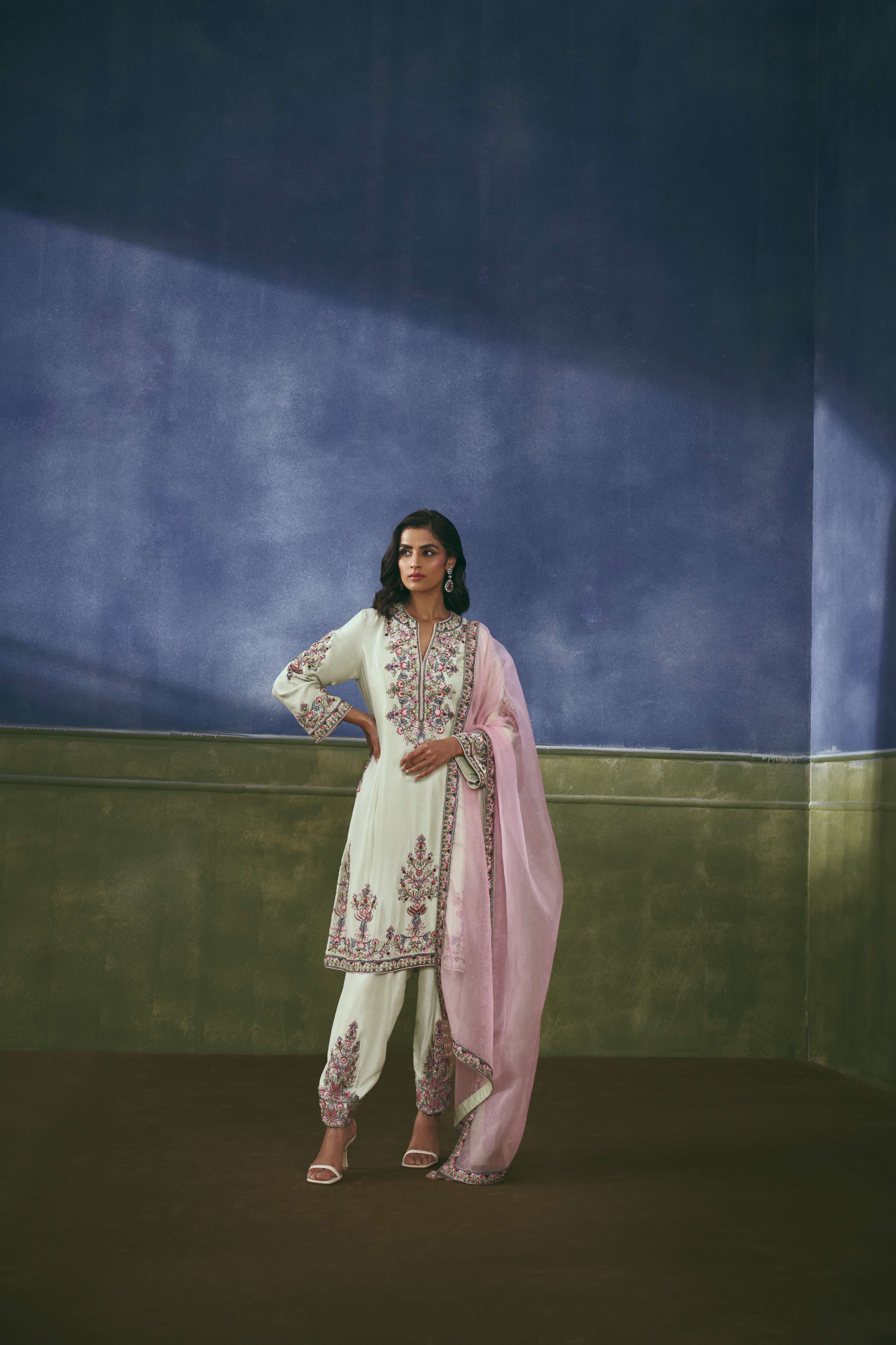 Rose Garden Embroidered Kurta Set