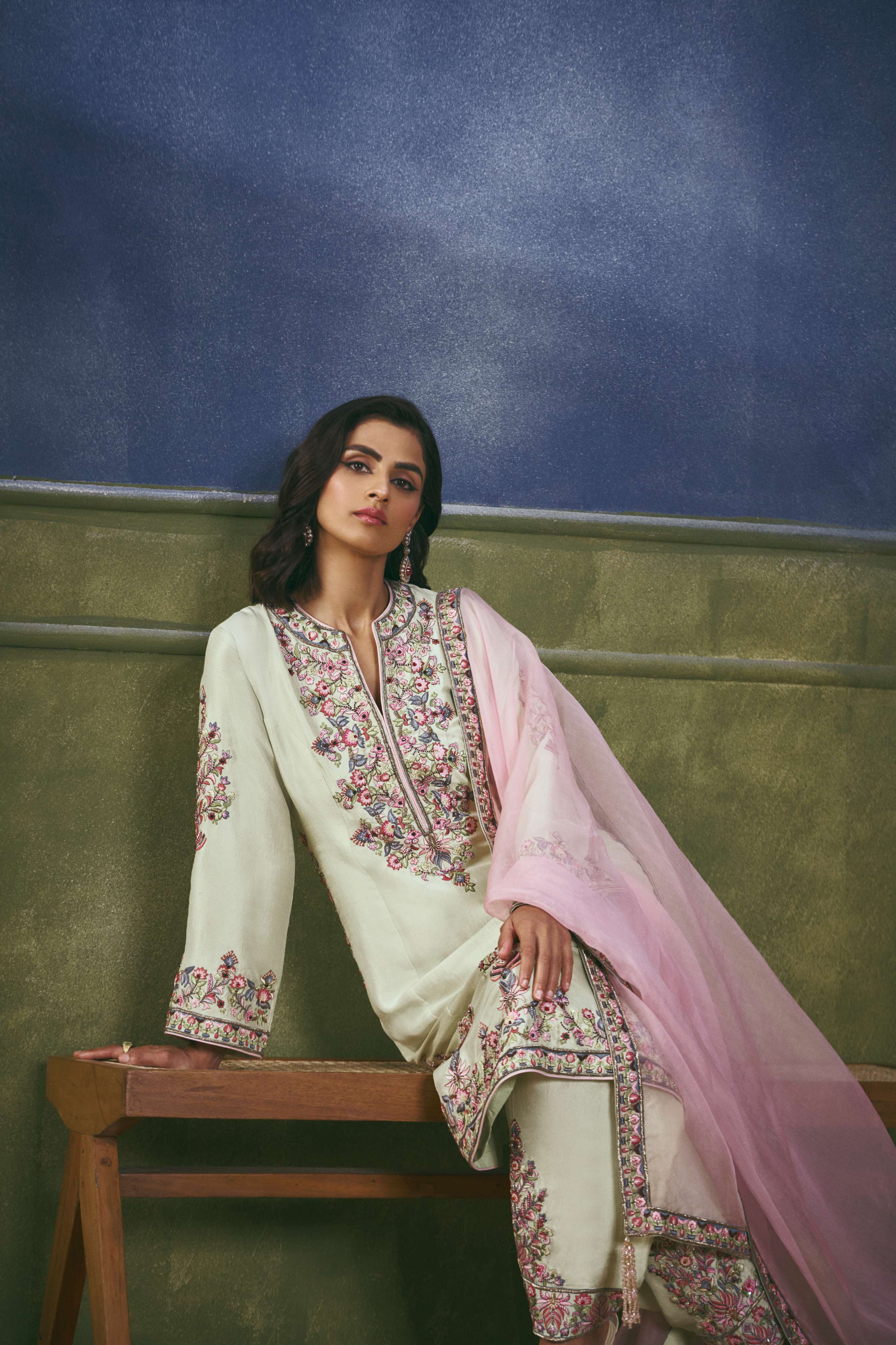 Rose Garden Embroidered Kurta Set