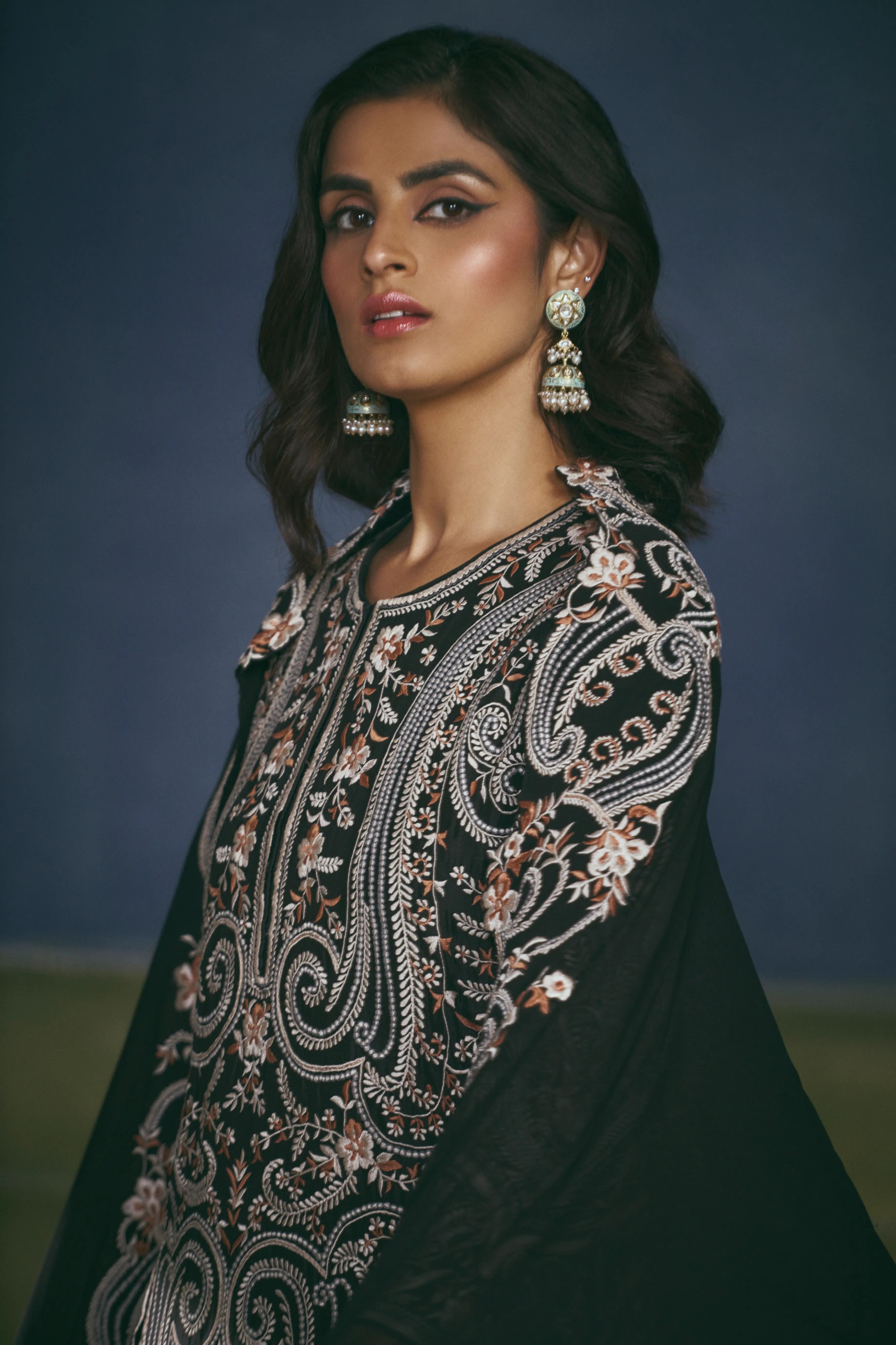 Engraved Paisley Kurta Suit