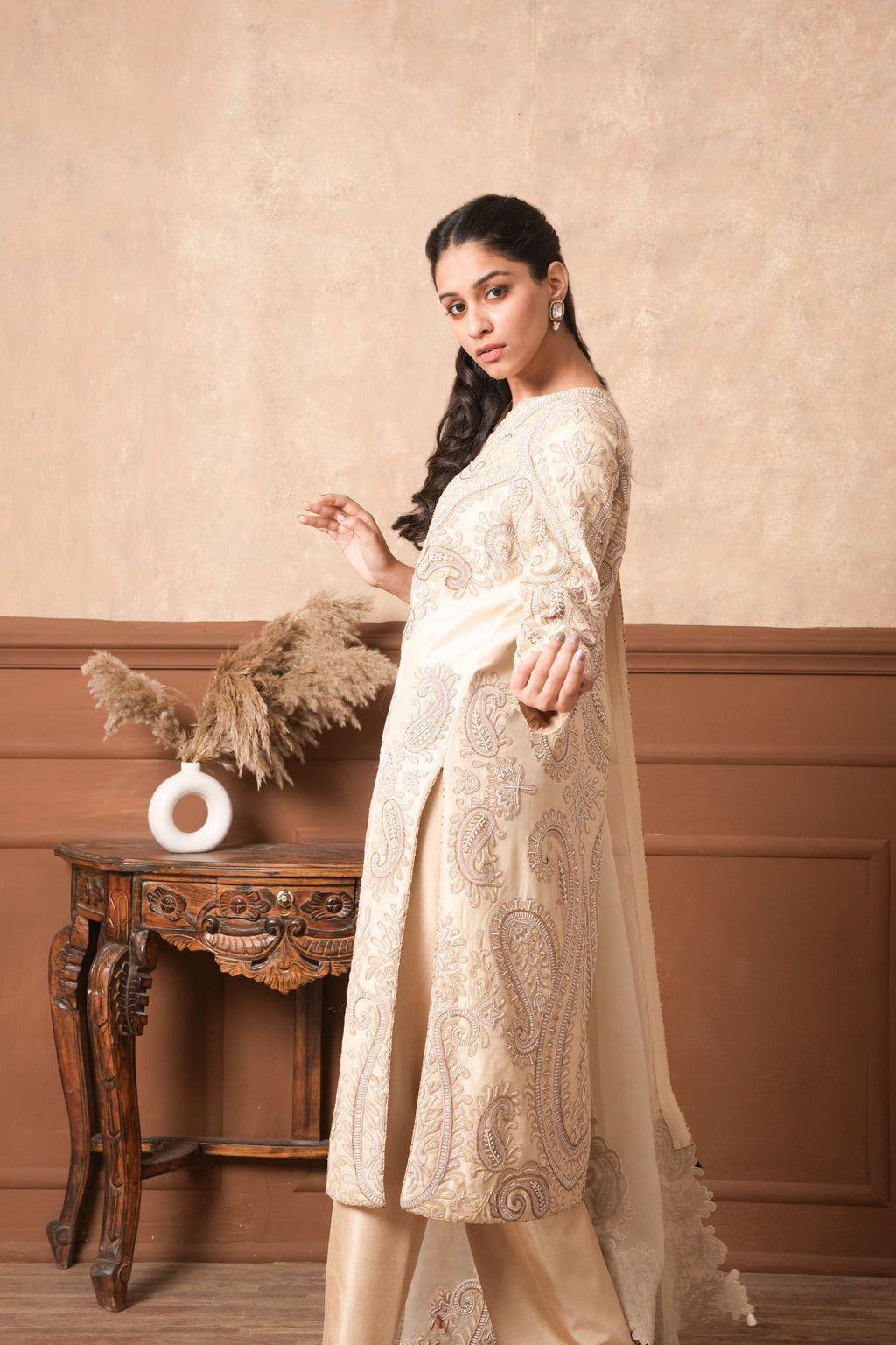 Ivory Heirloom Silk Kurta Set with Intricate Hand-Done Dori Embroidery